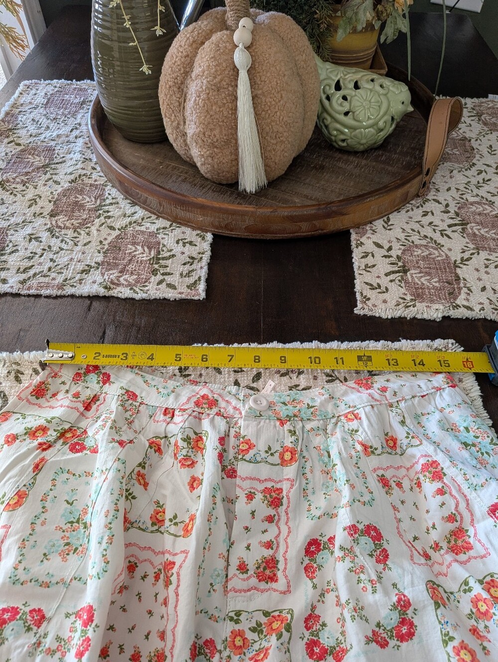 Free People White Lace Mixed-Print Shorts with Pink & Green Floral - Picture 9 of 10